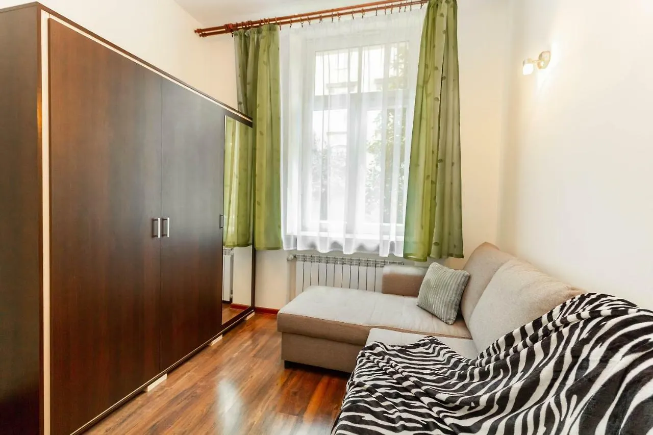 Hugona Apartment Krasków